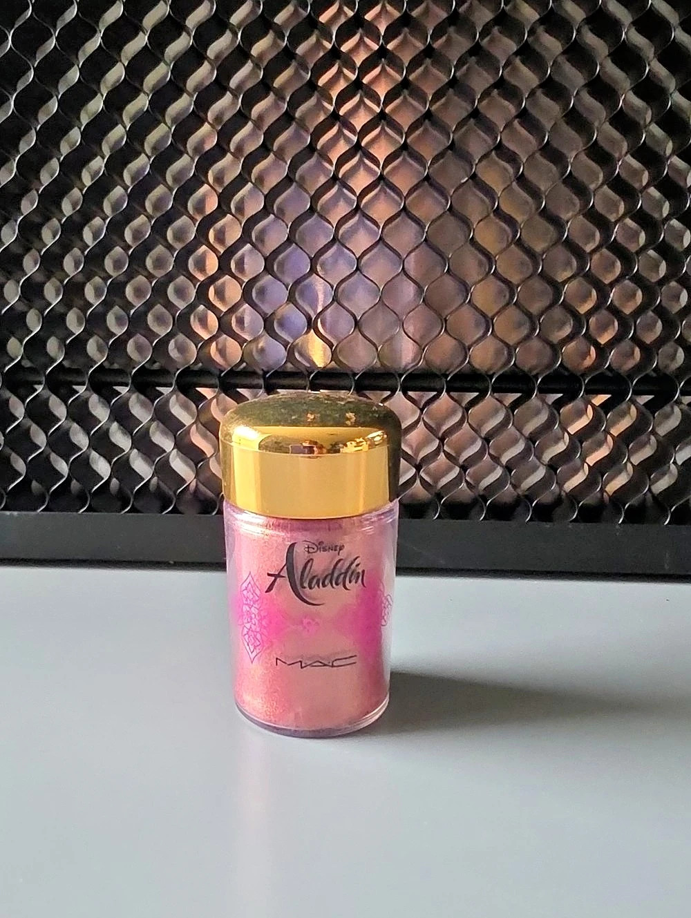 MAC x Disney Aladdin Pigment - Rose Pink - Limited Edition